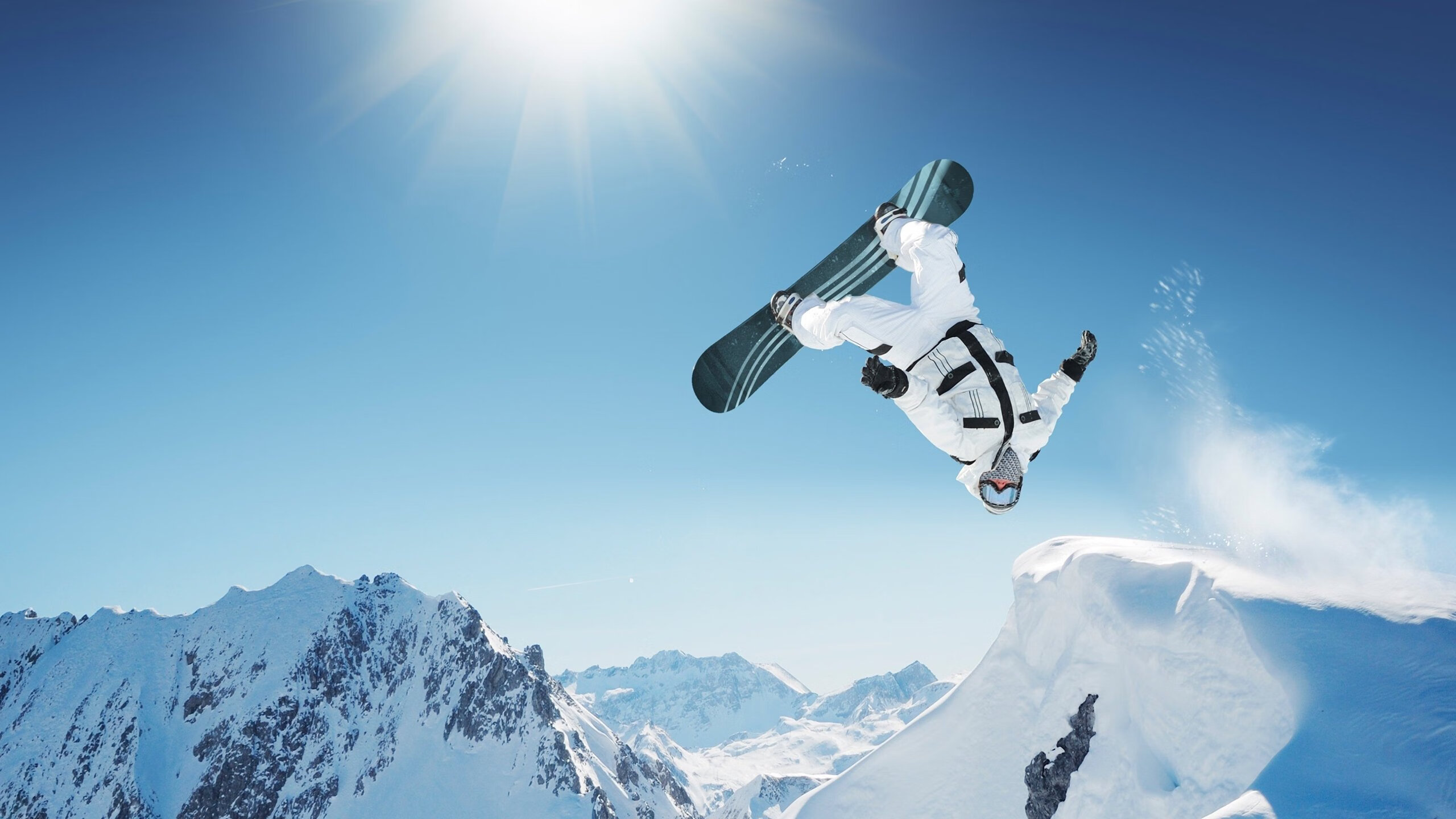 “我们用热情融化寒冷”——塞内加尔球迷雪中齐跳萨布尔舞