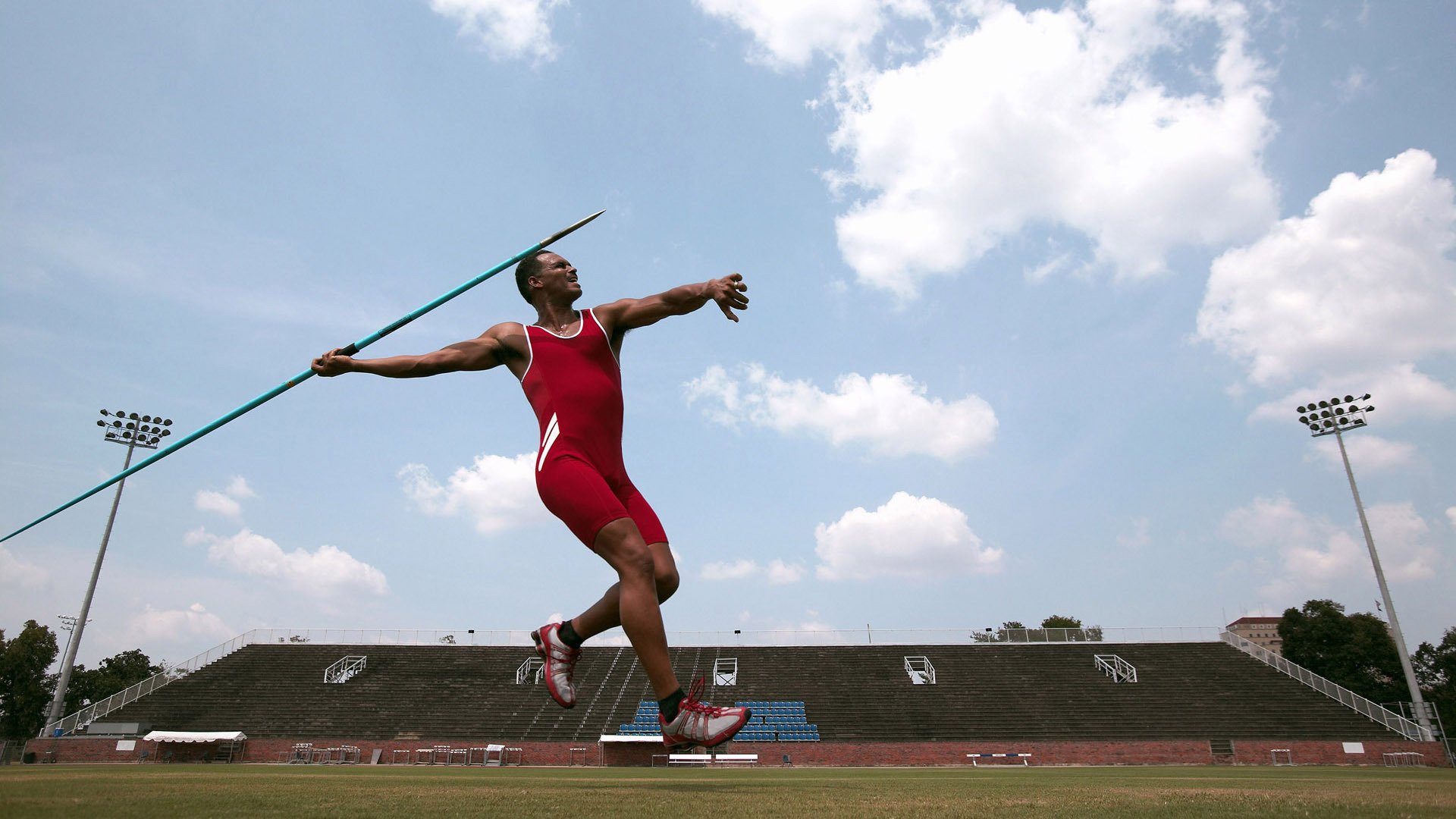 开云体育网址-法国锋线三战0球，进攻端哑火，法国锋线到底有多豪华